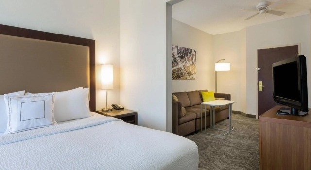 SpringHill Suites Louisville Hurstbourne/North, Boek Hotel Hurstbourne Louisville Metropolitan Area