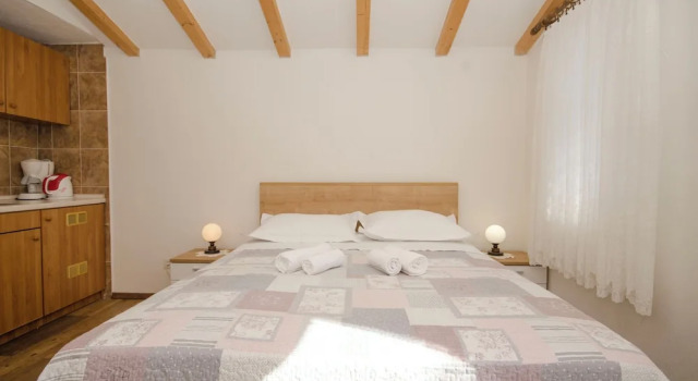 Студия Apartments Mira Beachfront Bliss