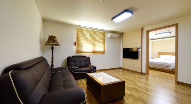 Gyeongpodae The Hotel Business, Boek Hotel Hotels in Gangwon-Do met parkeren, Parkeren