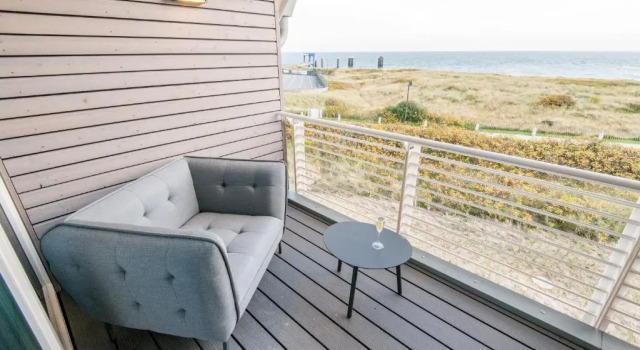 Hafen27List Luxury Beachhouse HAFEN27LIST BEACHHOUSE NO 7 "Leuchtturmblick" Mittelhausteil 25e