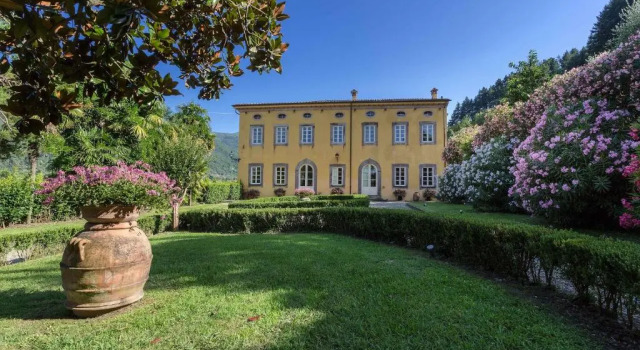 Вилла Superior Cosellis luxury Villas