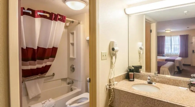 Двухместный номер Superior Travelers inn by OYO Wichita Falls