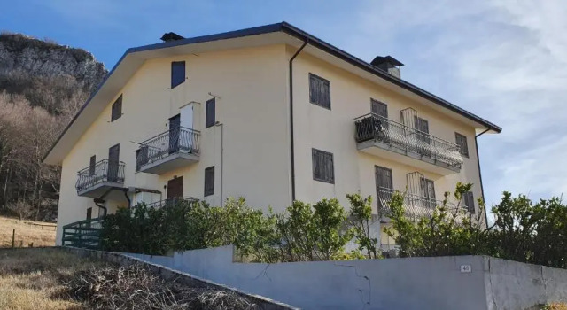 Appartamento in una valle di Luce, Buchen Sie Ferienwohnung Gamberale 