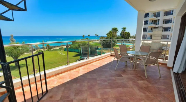 Villa ved stranden Seafront Protaras Luxury Resort Villa