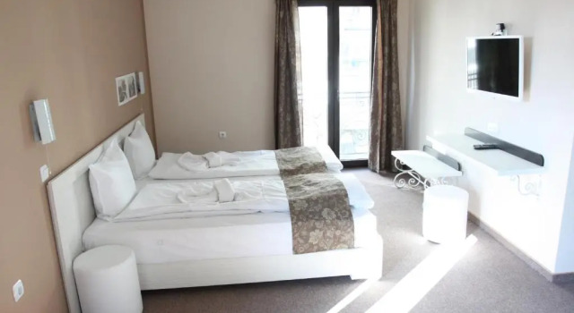 Трёхместный номер Standard с видом на сад Milano Hotel