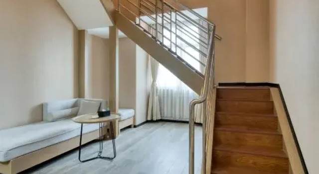 Люкс Luxury Jinshi Business Hotel(Haimen Commercial Pedestrian Street Branch)