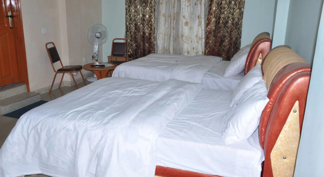 Primera Hotel