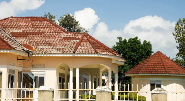 Marphie Hotel Rukungiri, Rezerwuj Hotel Rukungiri Southern Uganda