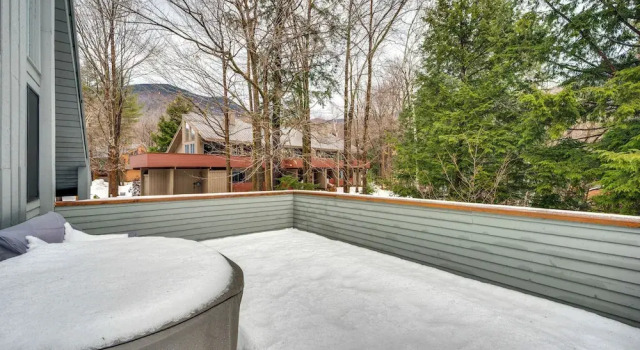 Апартаменты Pet-friendly Loon Mountain Condo w/ Deck + Grill!
