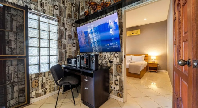 3 Bed Pool Villa - S102