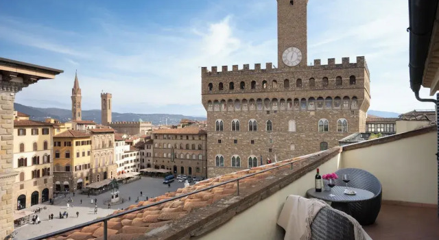 Номер Standard Пентхаус с балконом Relais Piazza Signoria
