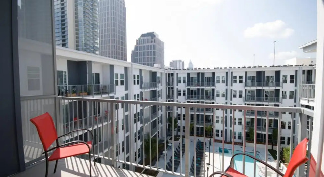 Апартаменты S1be Spacious 1-br w Pool Fitness Center and Dog Park