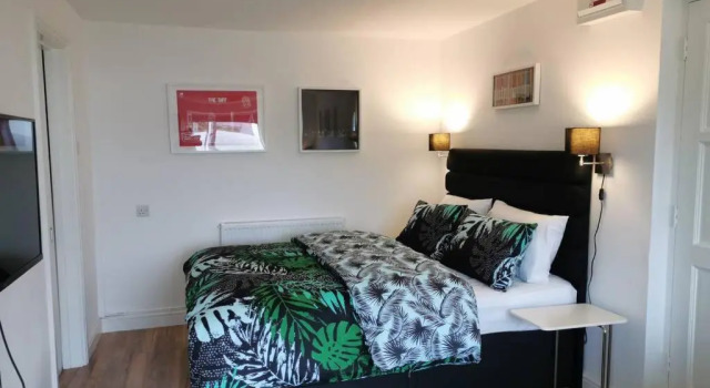 Stylish Studio Bungalow, Close To Cardiff Centre