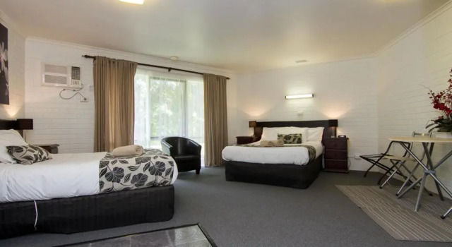 Четырёхместный номер Deluxe Frankston Motel