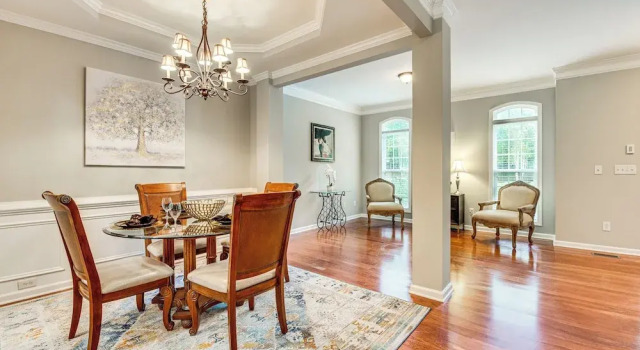 3 Mi to Avalon: Townhome w/ Balcony in Alpharetta!, Boek Appartement Alpharetta 