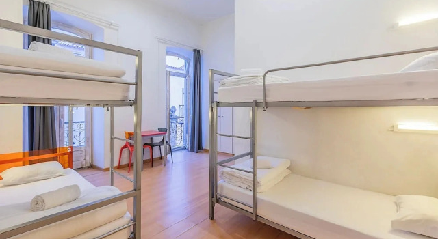 Кровать в общем номере (женский номер) Tavira House