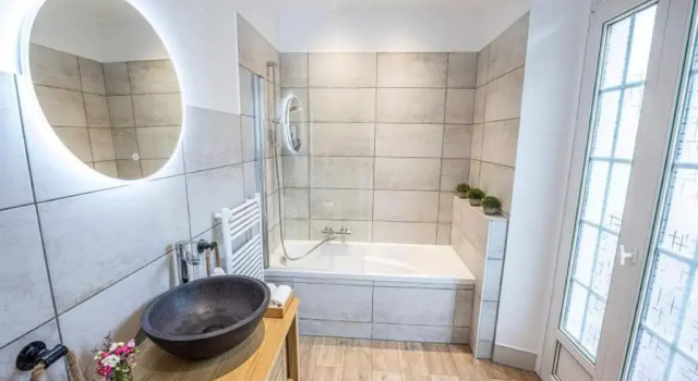 Двухместный номер Deluxe с балконом Hotel La Bonne Auberge