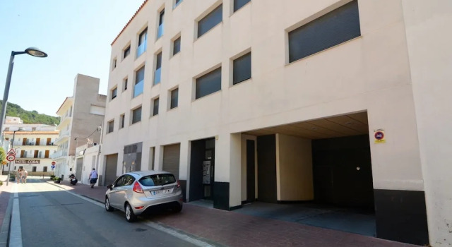 Duplex Esglesia 7 3-4, Забронировать Отель Отели Торроэлья-де-Монгри 4 звезды, 4*