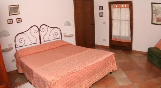 Camugnano farm, Book Hotel Rapolano Terme Crete Senesi