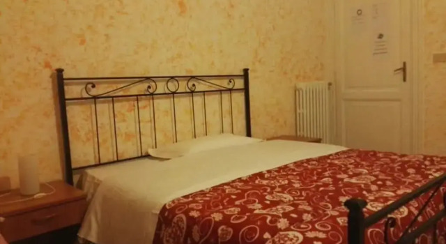 Residenza Laterano, Забронировать Отель Отели Рима с завтраком, рядом с Больница Сан-Джованни, Завтраки