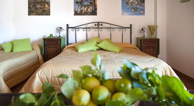 Azienda Agrituristica Bergi, Book Hotel Hotels in Sicily with a Pool, Swimming Pool