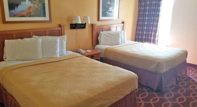 American Inn Evansville, Prenota Hotel Hotel a Indiana con parcheggio, Parcheggio