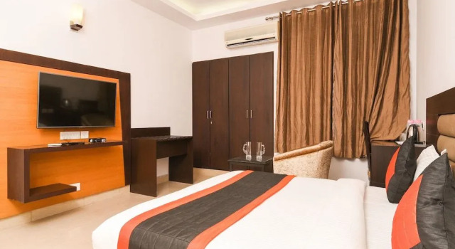Oyo 15540 Jani Homes