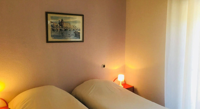 Hotel Résidence Castel Emeraude, Rezerwuj Hotel Arles-sur-Tech Pyrénées-Orientales