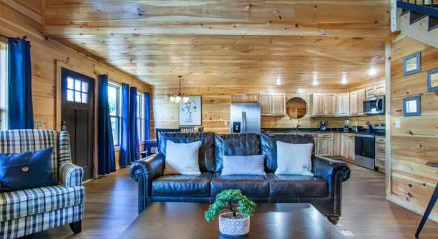 Bandit Lodge BRAND NEW CABIN w Pool
