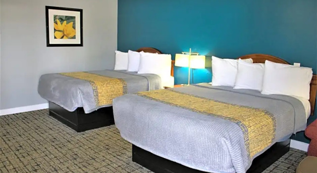 Номер Deluxe HavenPointe Inn & Suites