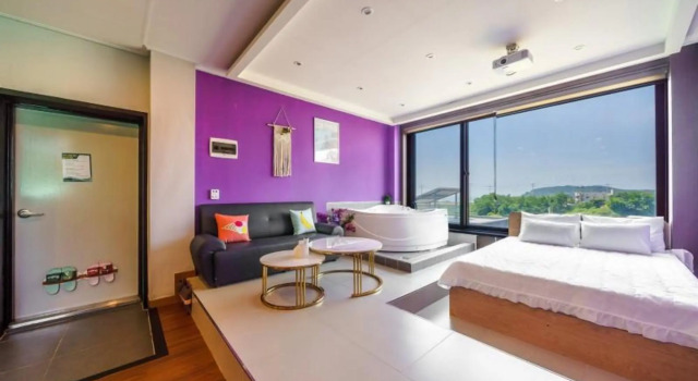 Daebudo Greensia Pension(대부도(선재도) 그린시아펜션), Забронировать Отель Отели Хвасон с парковкой, Парковка