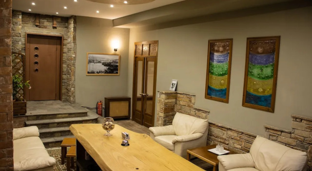 Hotel Defkalion
