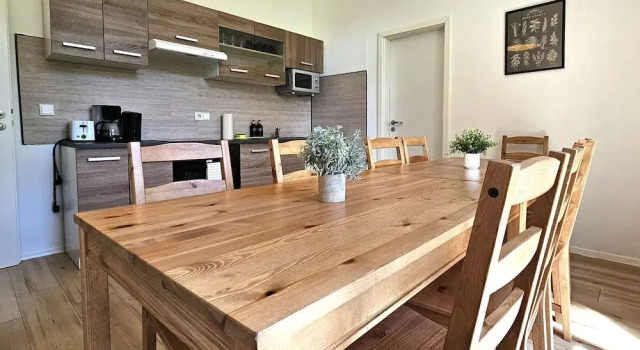 Семейные апартаменты с видом на внутренний двор Airport Messe Apartments