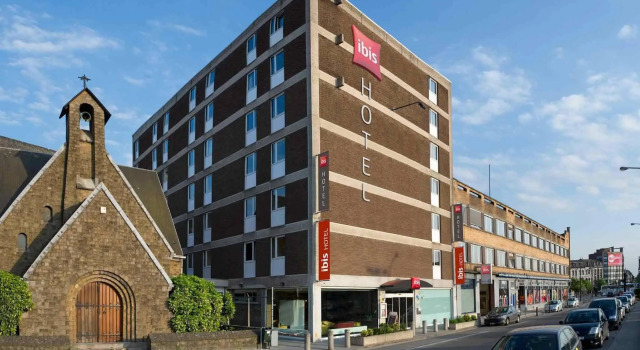 B&B HOTEL Mons Gare