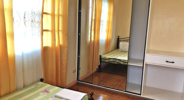 Domek wiejski 4 pokoje Torente Vacation House