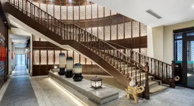 Haining Hotel, Prenota Hotel Hotel business a Haining, 4* 5*