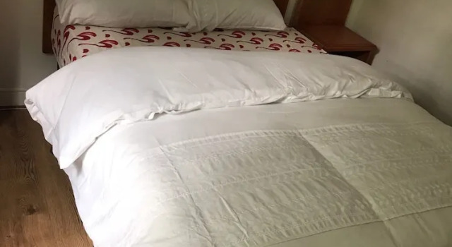 Junction 10 Budget Travel Accommodation