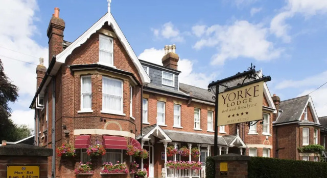 Yorke Lodge Bed & Breakfast