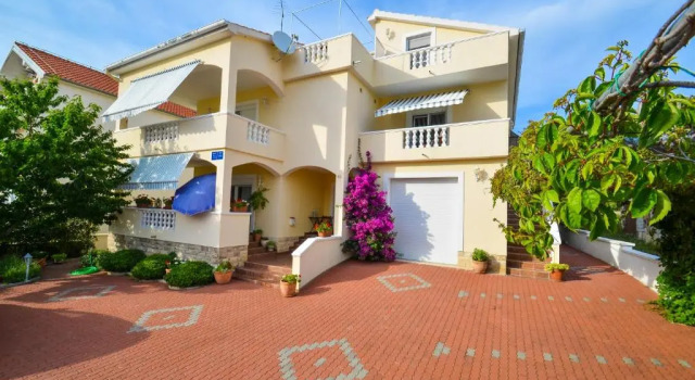 Apartments Veronika