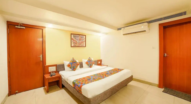 Номер Executive Fabhotel Pleasure Inn