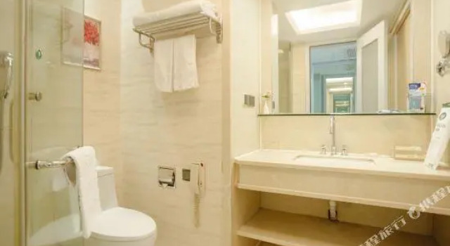 Номер Standard Jiu Jiang Shan Shui International Hotel