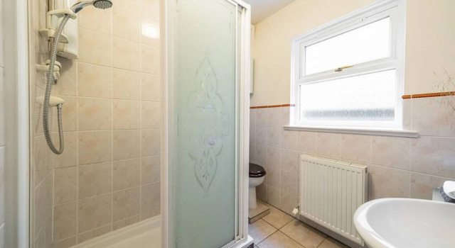 Earnside Cottage - Charming River Views