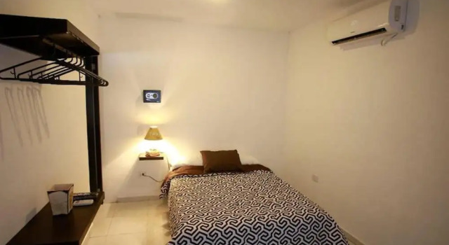 Rooms el Batey - Downtown Cancun 4, Prenota Hotel Hotel a Quintana Roo con parcheggio, Parcheggio