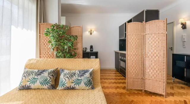 GuestReady - Folding Screen, Забронировать Отель Порту Регион Порту, рядом с Lapa Metro Station