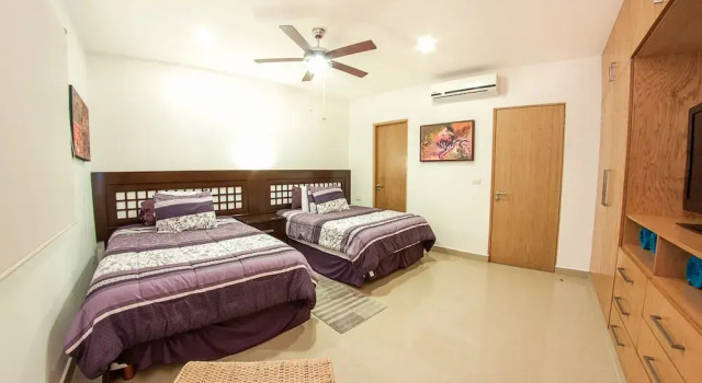 Fun and Relaxing  2BR PH steps away from the beach by Happy Address, Забронировать Апартаменты/квартира Плая-дель-Кармен Кинтана-Роо, рядом с Пляжный клуб Mamitas