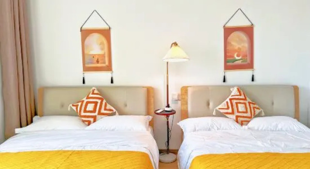 Семейный люкс с 3 комнатами Haoke Travel  Hotel