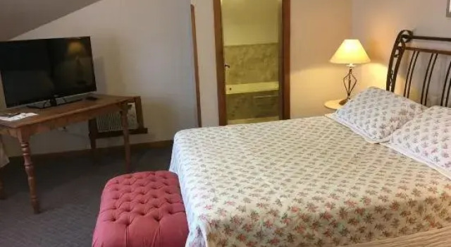 Полулюкс Farina Park Hotel