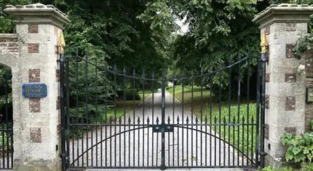 Dean Hall, Littledean