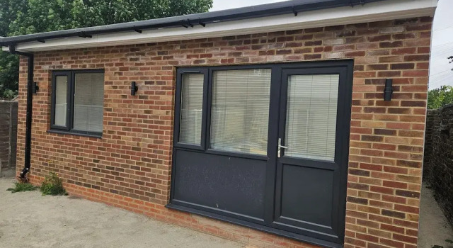 Modern 2-bedroom Apartment, Near Central London, Varaa Huoneisto Asunnot kohteessa Merseyside, Huoneisto