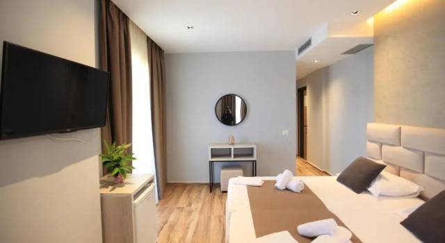 Hotel Citrus, Boek Hotel Ksamil Vlorë County